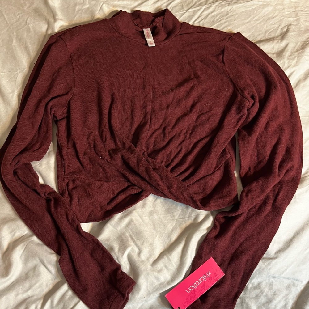 Burgundy Long sleeve shirt